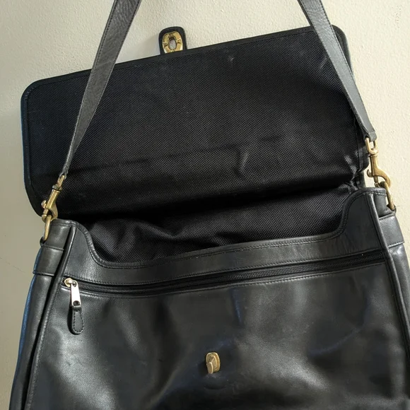 Coach Vintage 1997 G7S-0524 Black Leather Briefcase/Messenger Bag - Picture 7 of 14